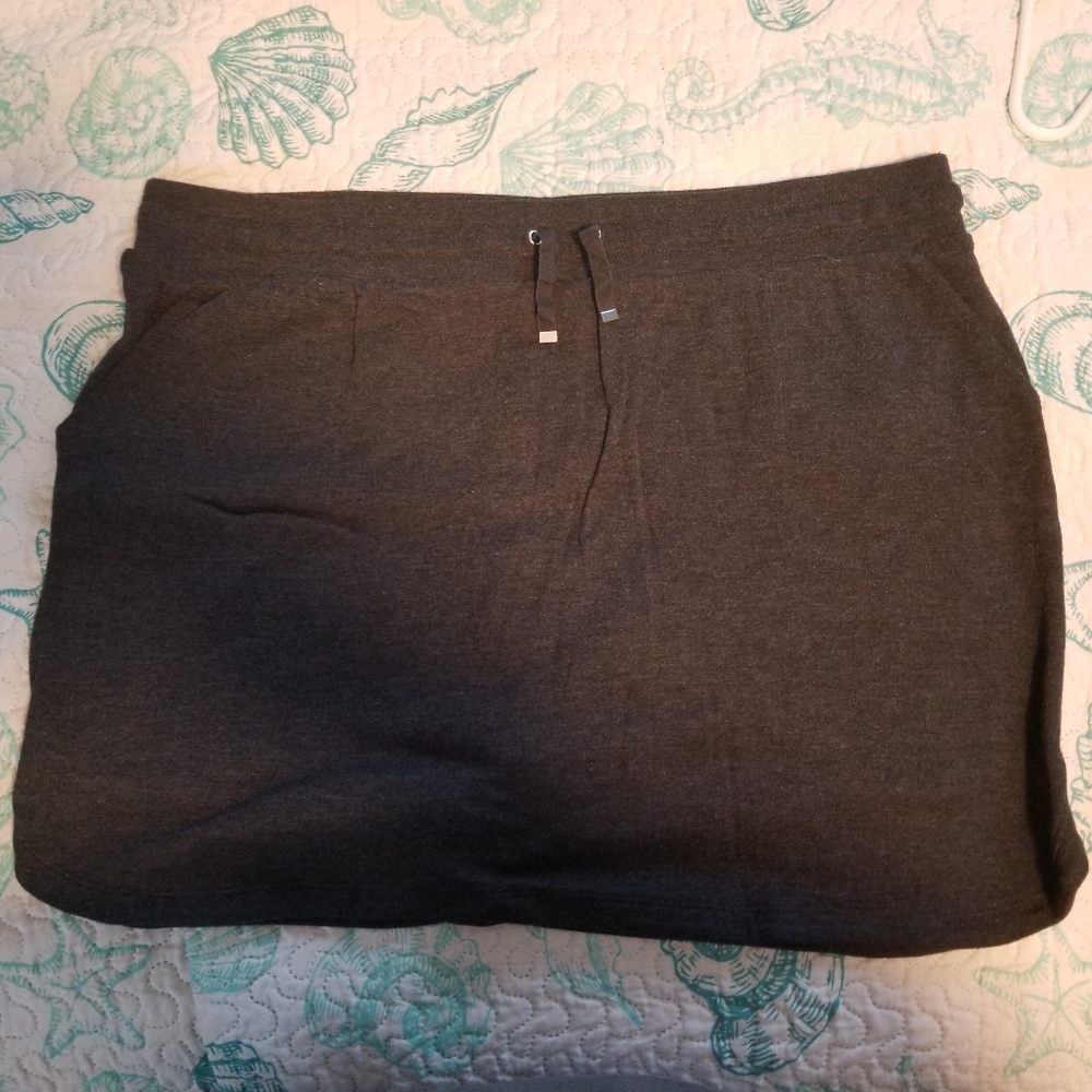 Plus Size Skort